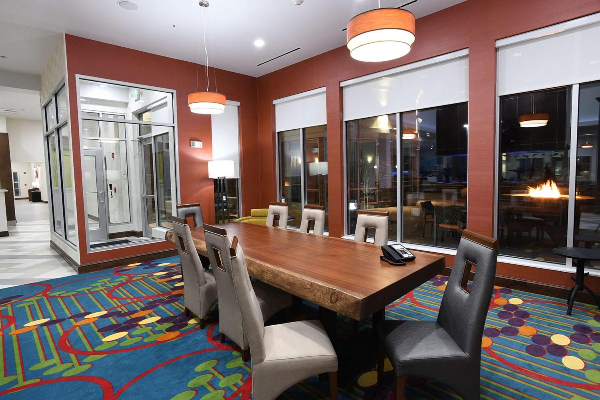 Hilton Garden Inn Jacksonville Exterior foto